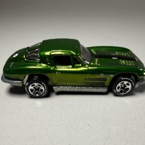 1979 Hot Wheels Metallic Green Corvette Stingray Die-Cast 1:64